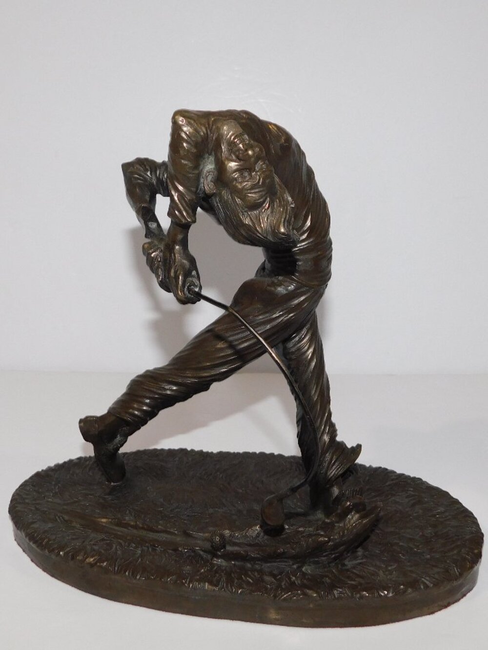 RARE Genesis Fine Arts Bronze look Golf Figurine "BIG HITTER"  Ireland Sculpture
